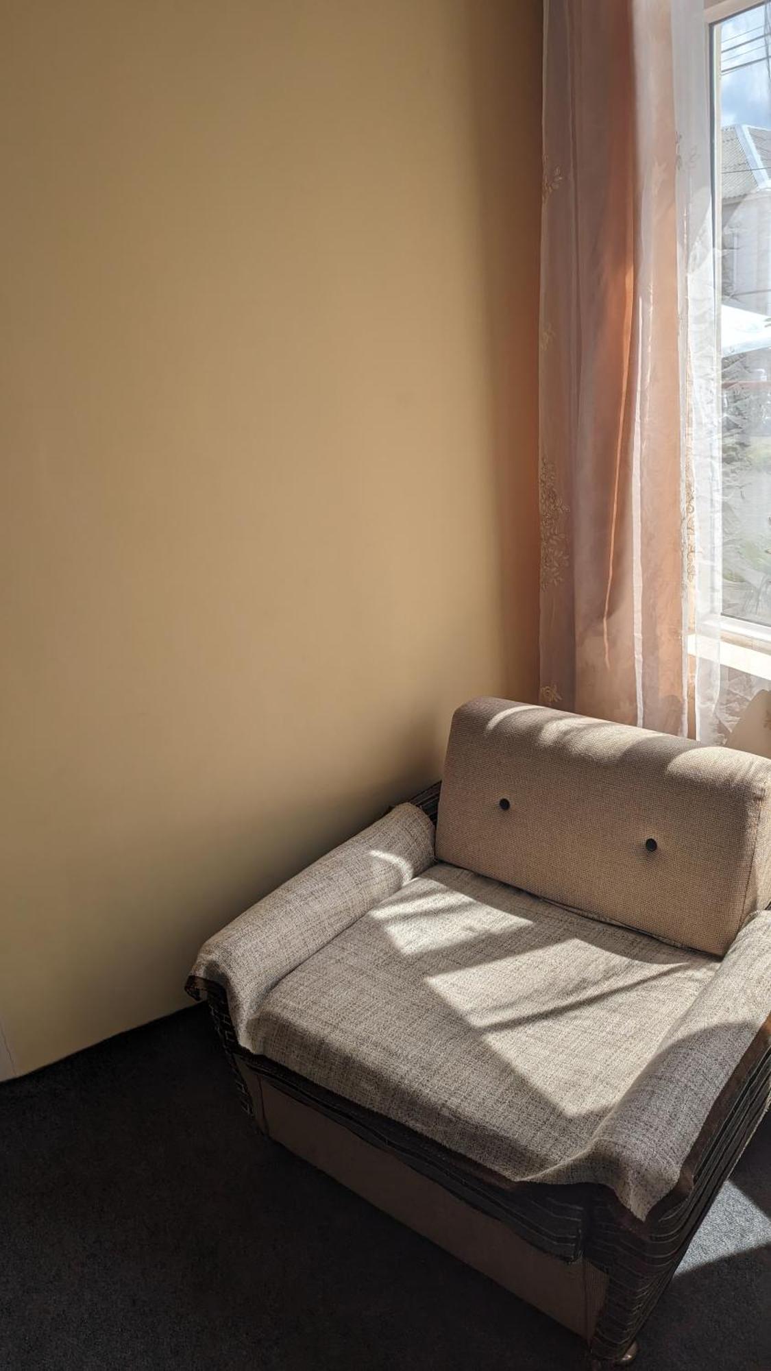 Mano'S Guest House Kobuleti Bagian luar foto
